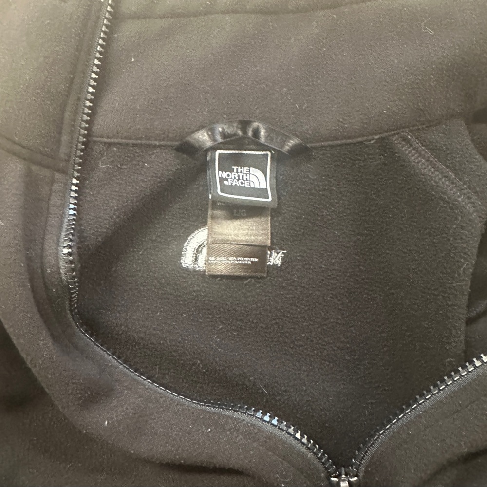 North face coat. - Picture 2 of 4